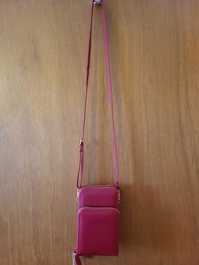 Women's Crossbody Phone Bag - Red